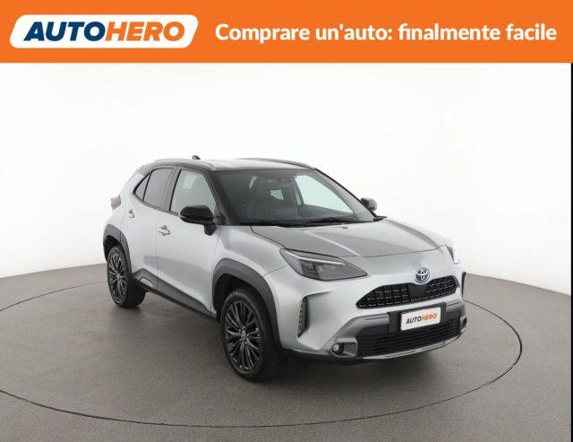 TOYOTA Yaris Cross 1.5 Hybrid 5p. E-CVT AWD-i Adventure