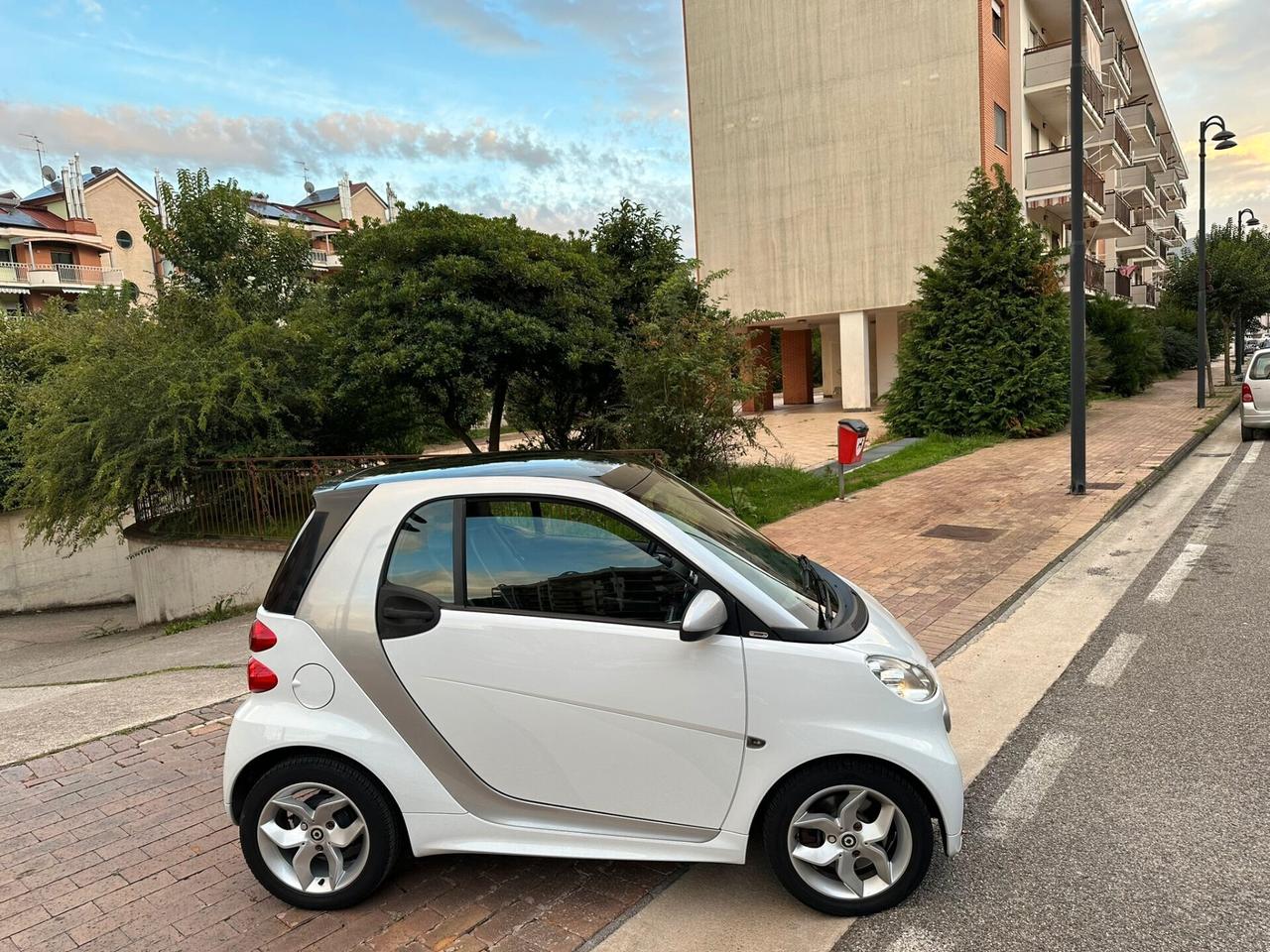 Smart ForTwo 800 40 kW coupé pulse cdi