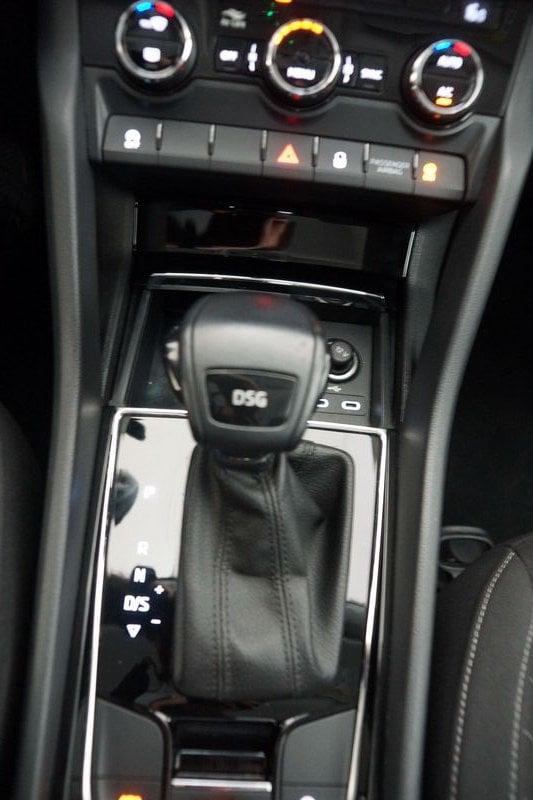 Škoda Karoq 2.0 TDI 85KW EVO SCR AMBITION DSG