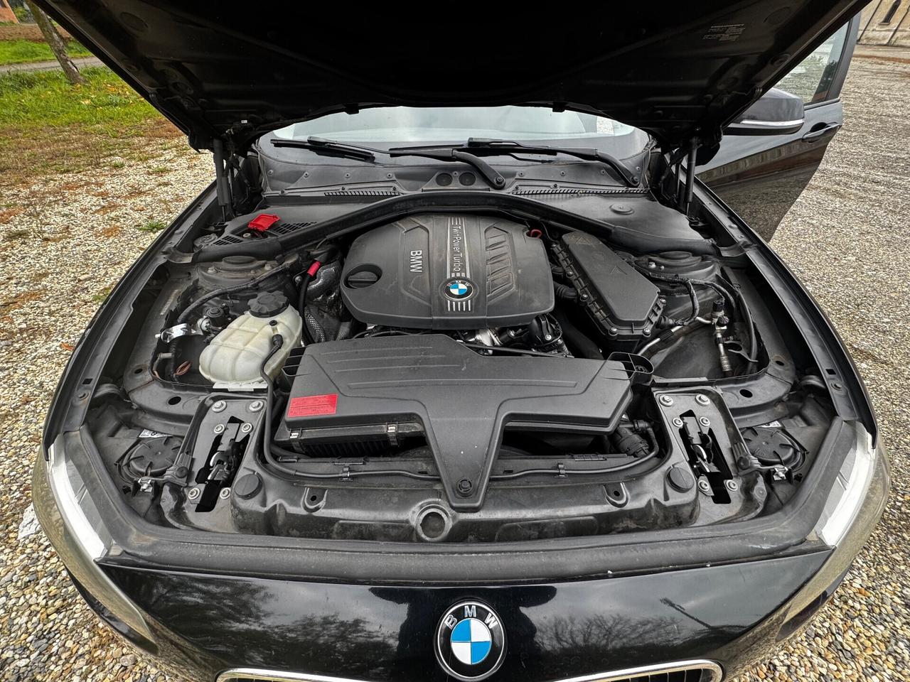 Bmw 116 116d 5p. Urban