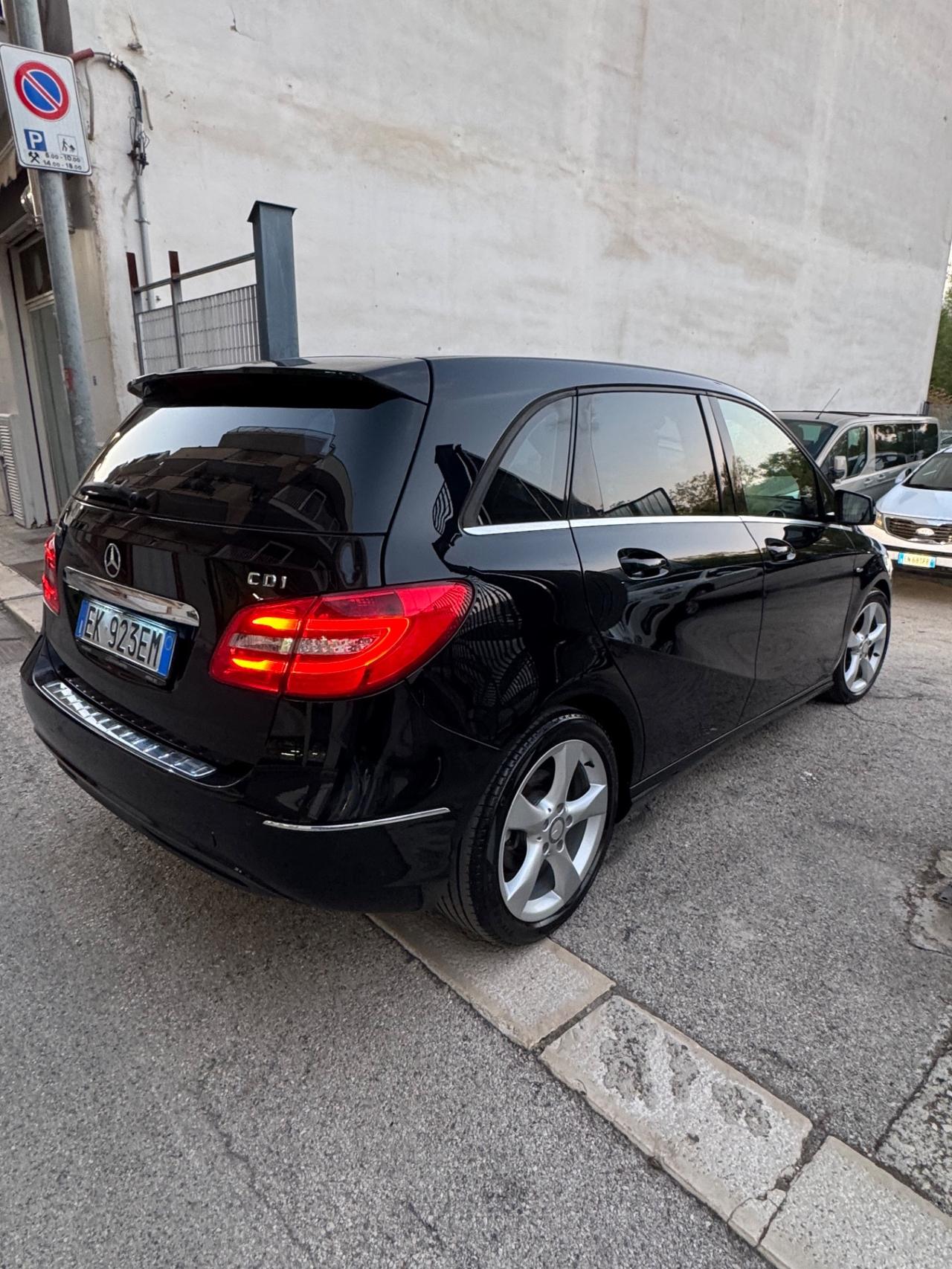 Mercedes-benz B 180 CDI BlueEFFICIENCY Premium