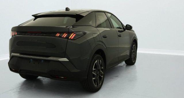 PEUGEOT 3008 Hybrid 145 e-DCS6 Panoramic Pack IN PROMO