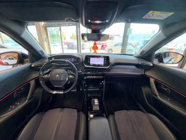 PEUGEOT 2008 BlueHDi 130 S&S EAT8 GT