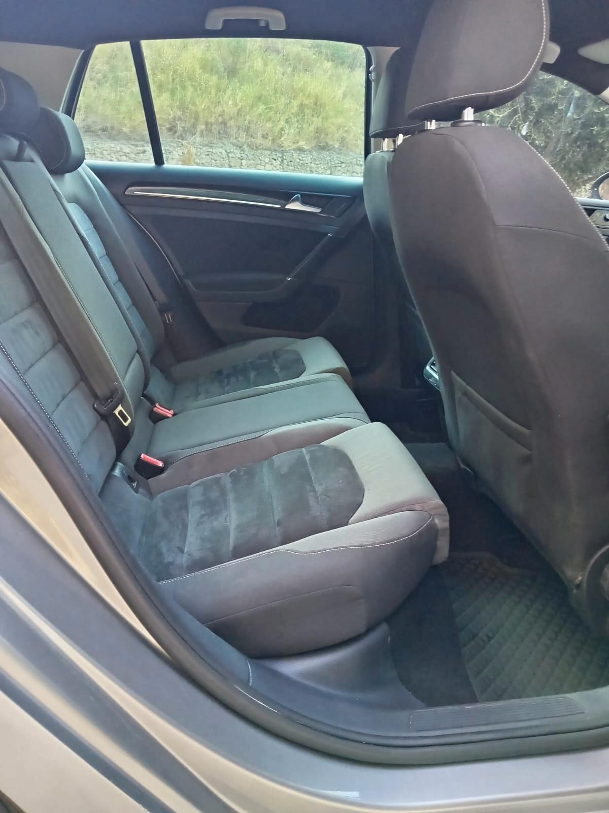 Volkswagen Golf Business 1.6 TDI 5p. Highline BlueMotion Technology