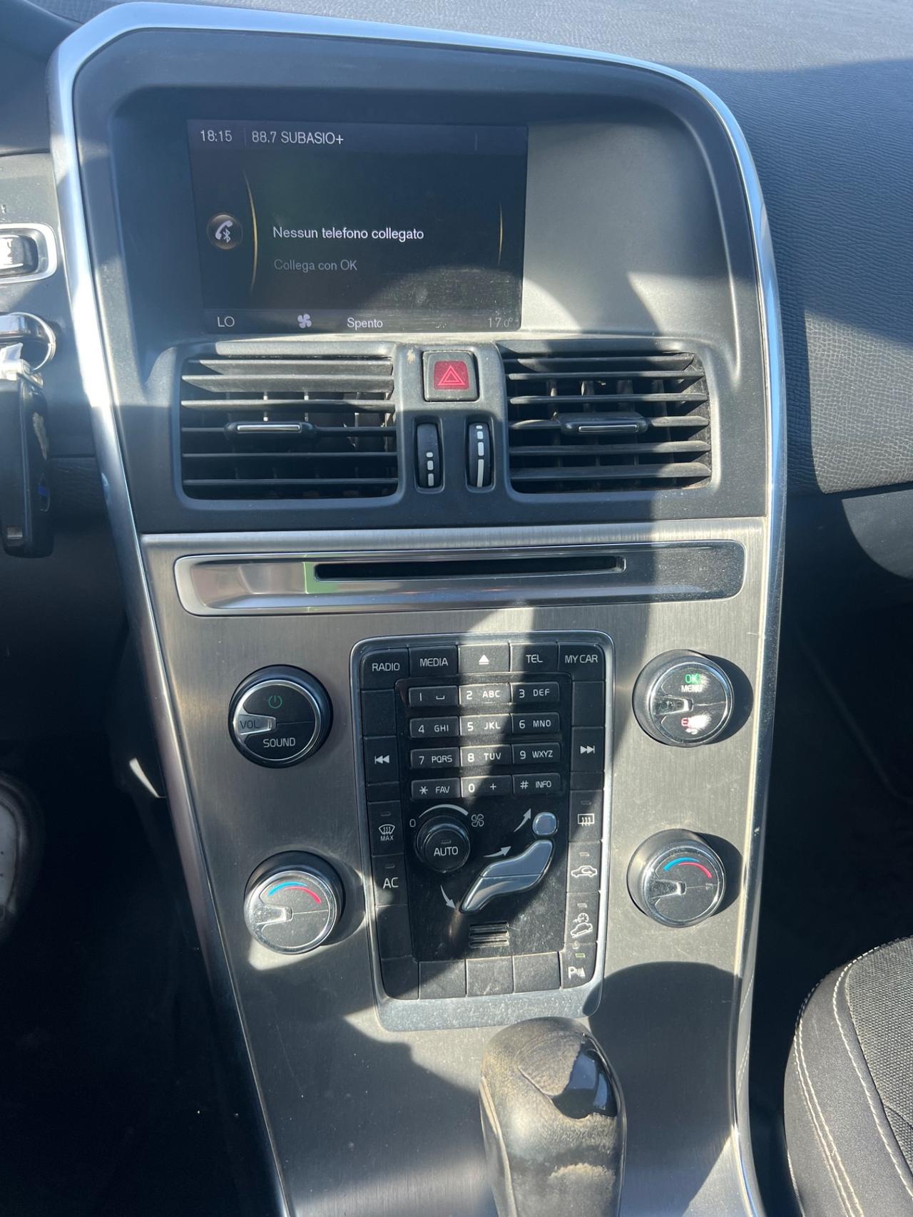 Volvo XC 60 XC60 D4 Geartronic Summum