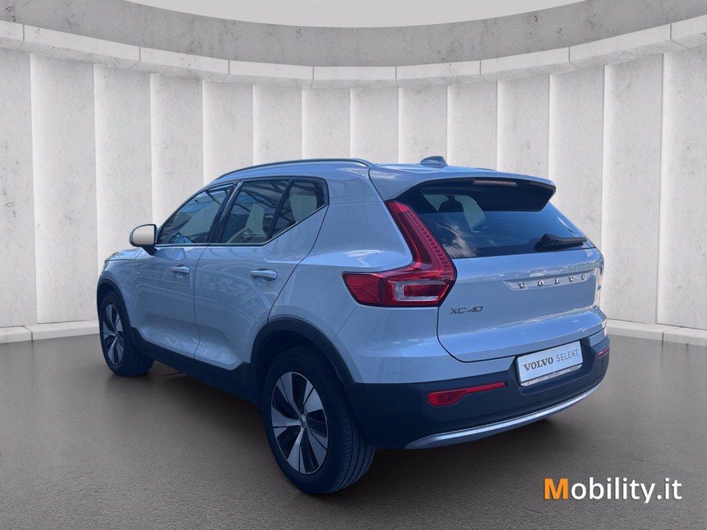 VOLVO XC40 1.5 t3 Momentum Pro 163cv auto my21 del 2020
