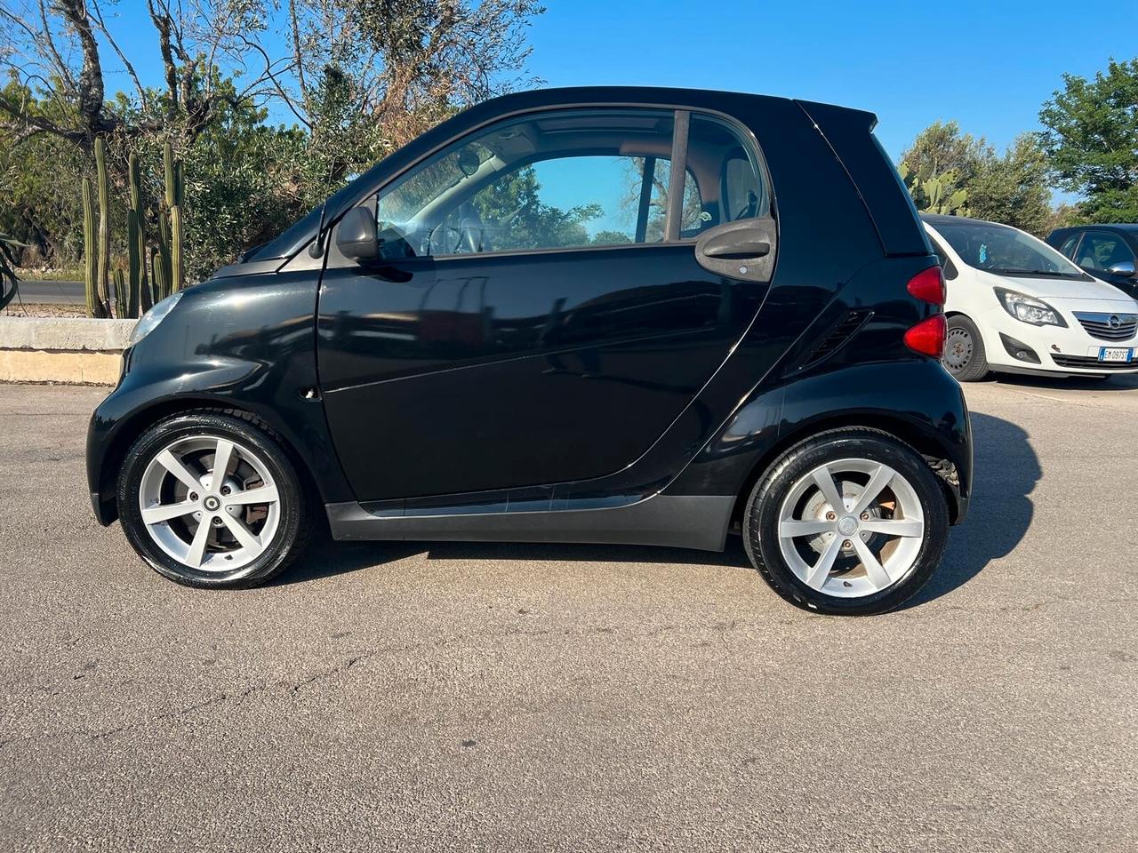 Smart ForTwo 1.0 LIMITED EDITION