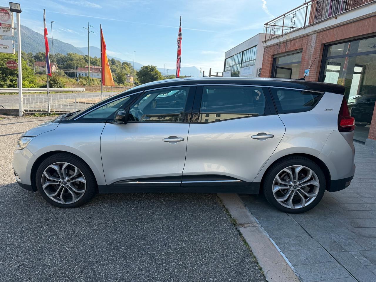 Renault Grand Scenic dCi 8V 110 CV Energy Sport Edition2