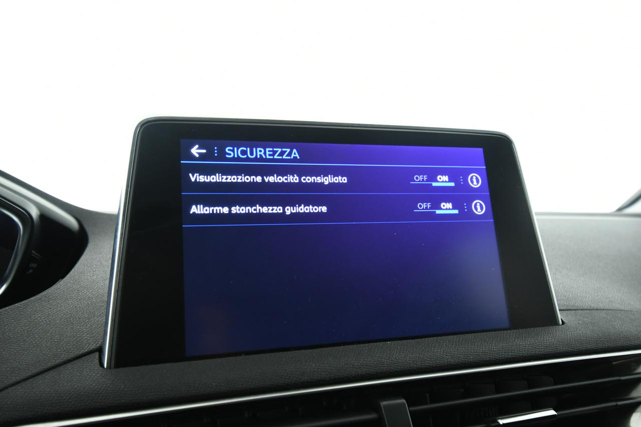 PEUGEOT 3008 1.5 bluehdi Business s&s 130cv eat8 APP CONNECT+NEOPATENTATI