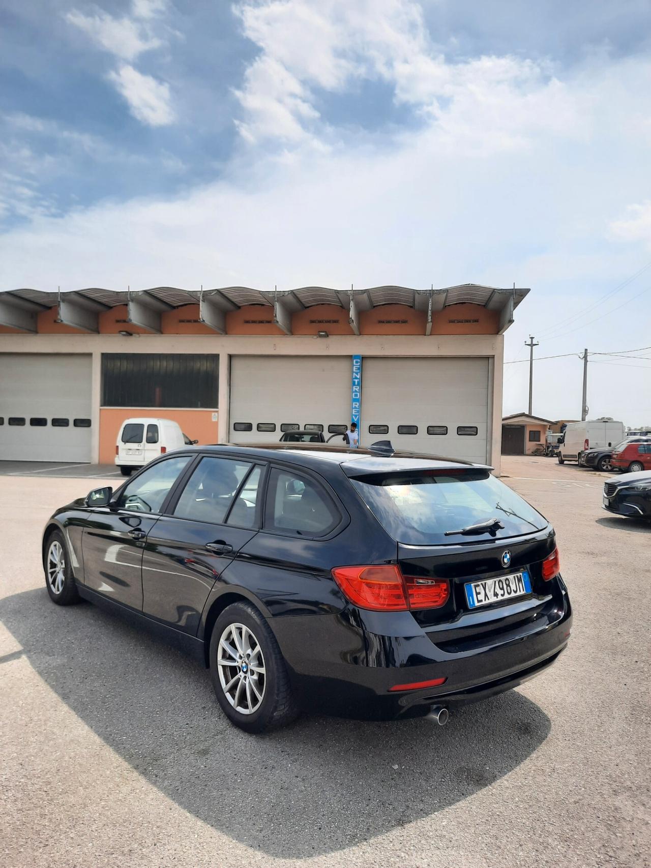 Bmw 318 318d Touring Automatico Navi