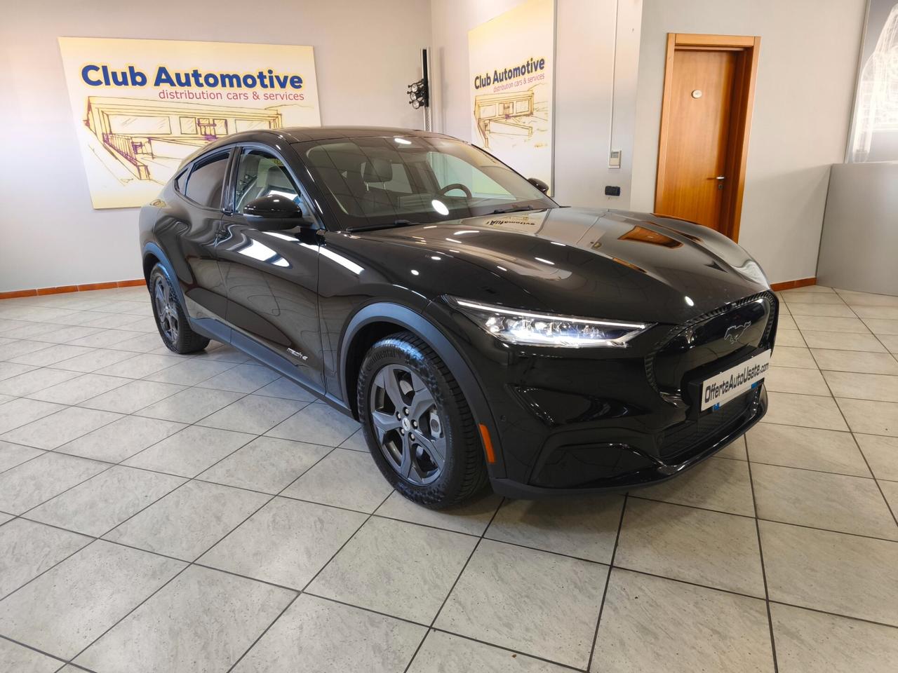 Ford Mustang Mach-E Elettrico Standard 269CV