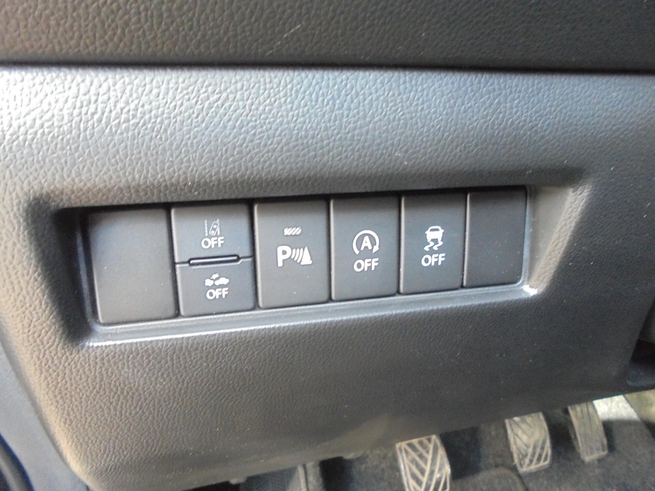 Suzuki Swift 1.2 Hybrid 4WD AllGrip Top