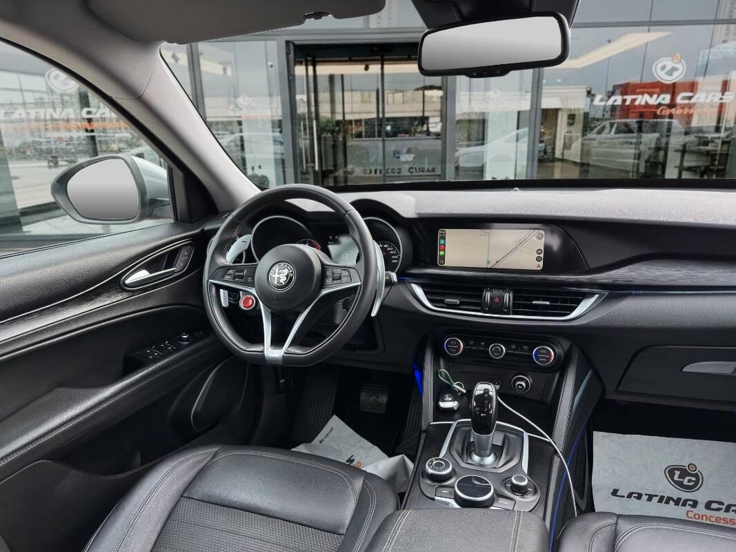 Alfa Romeo Stelvio 2.2 t Executive Q4 210cv con Telecamera e CarPlay