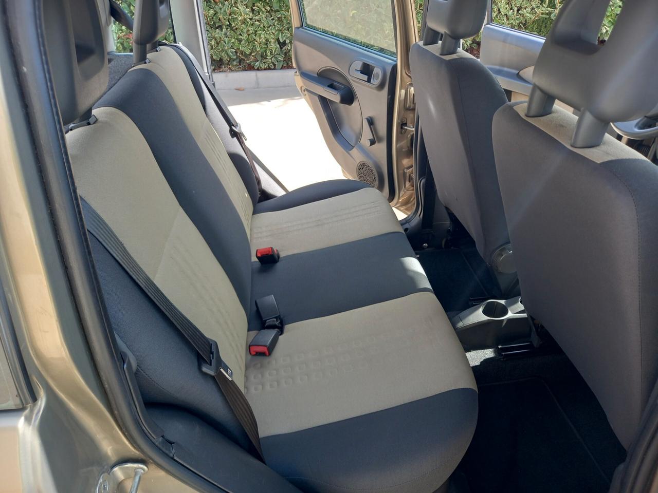 Fiat Panda 1.2 Emotion 5 POSTI