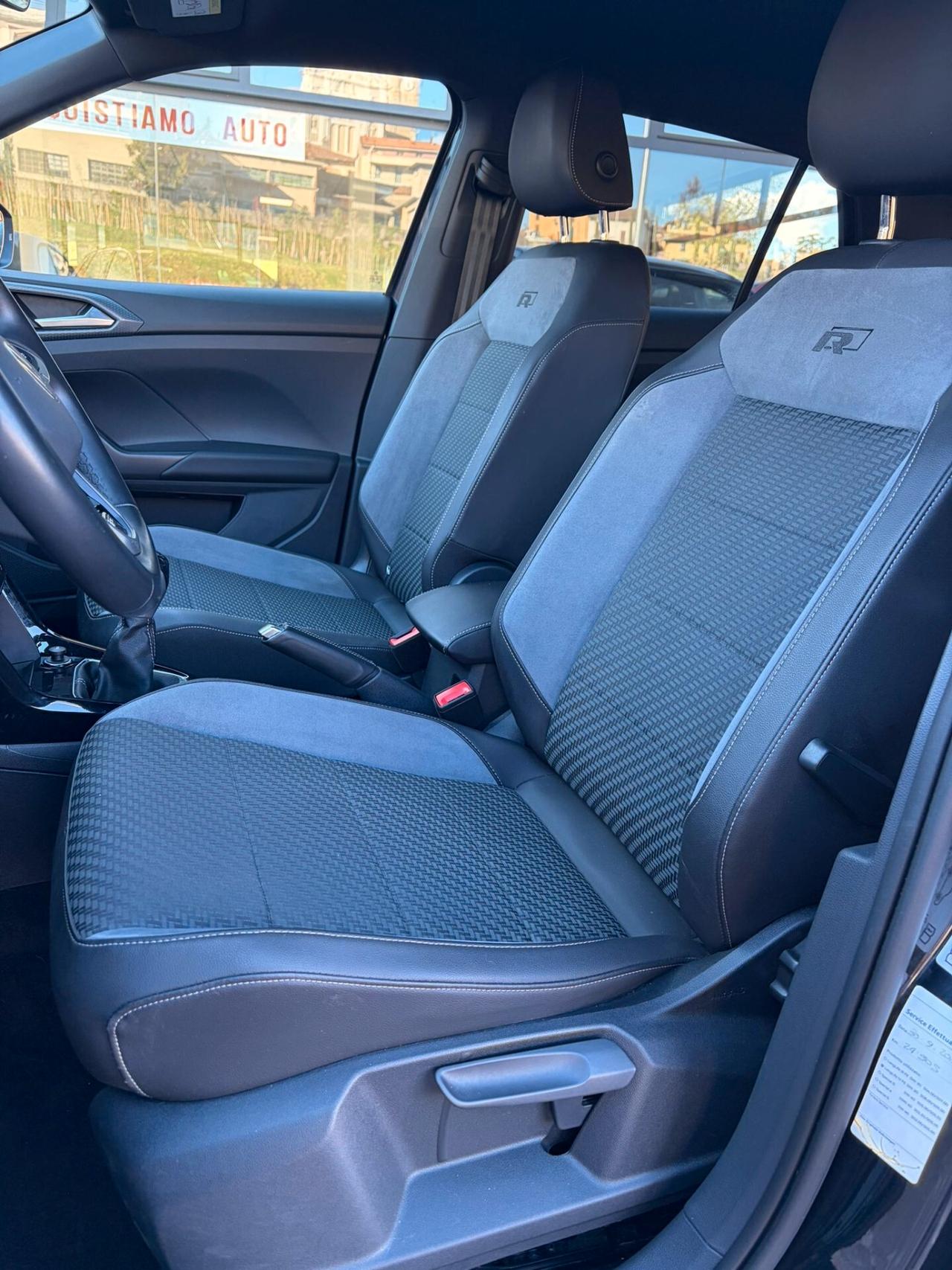 Volkswagen T-Cross 1.0 TSI Sport 95cv R-Line