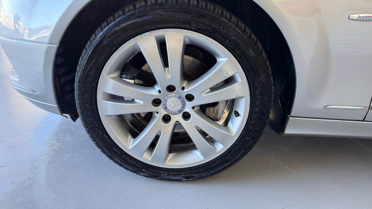 Mercedes-benz C 220 CDI Avantgarde 170cv.