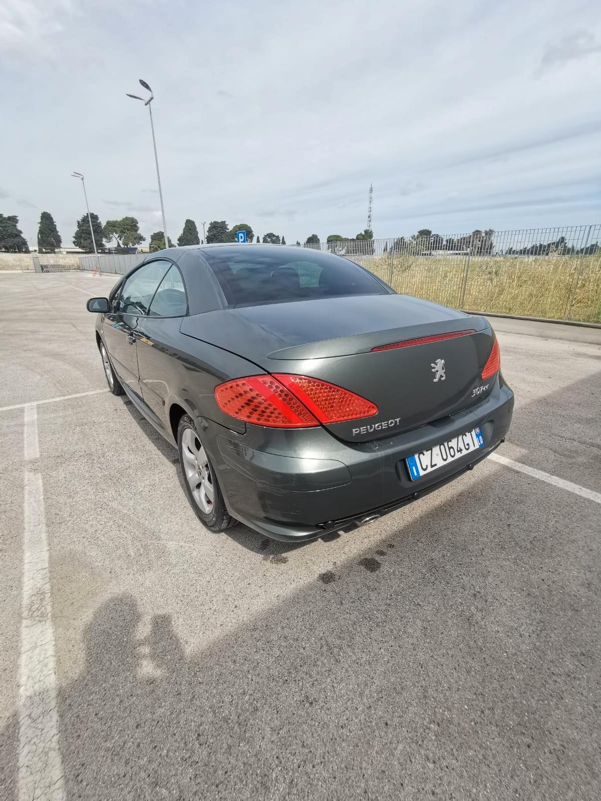 Peugeot 307 2.0 HDi FAP CC Féline