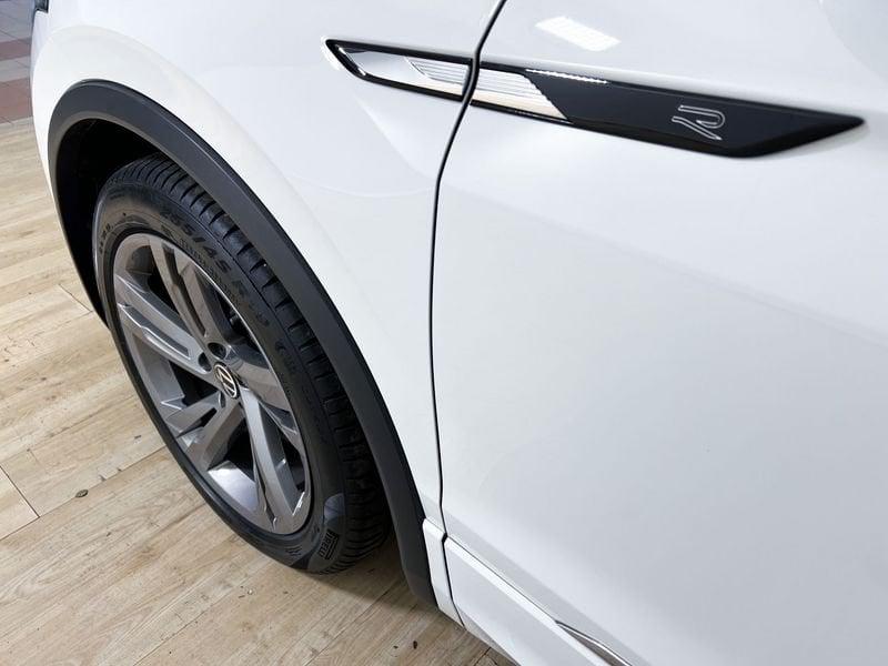 Volkswagen Tiguan Tiguan 2.0 tdi R-Line 150cv dsg