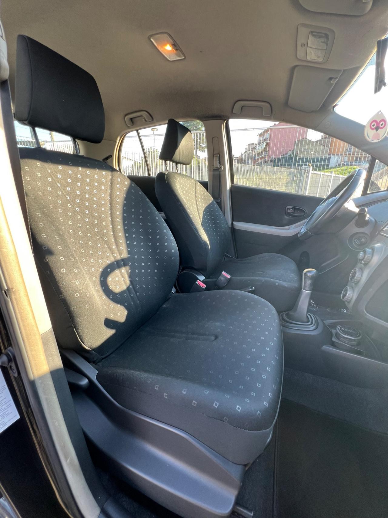 Toyota Yaris 1.0 5 porte Now