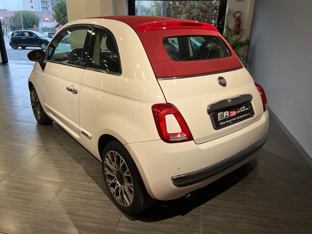 Fiat 500 C 1.2 Lounge Automatica