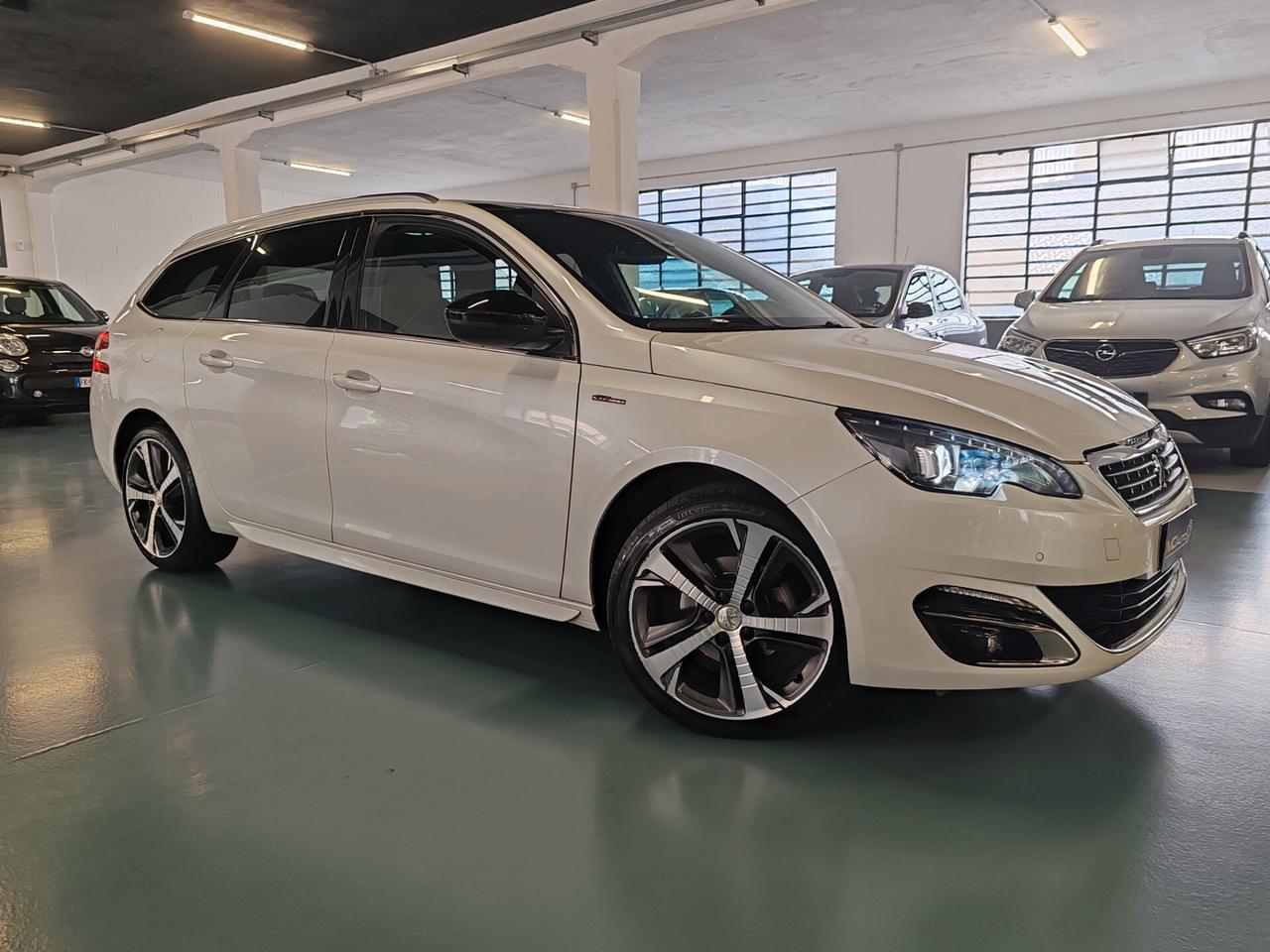 Peugeot 308 BlueHDi 120 S&S EAT6 GT Line