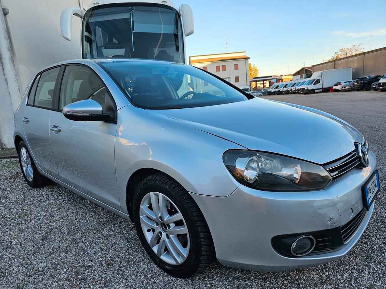 Volkswagen Golf 1.6 TDI 105cv Highline DPF*Euro5*