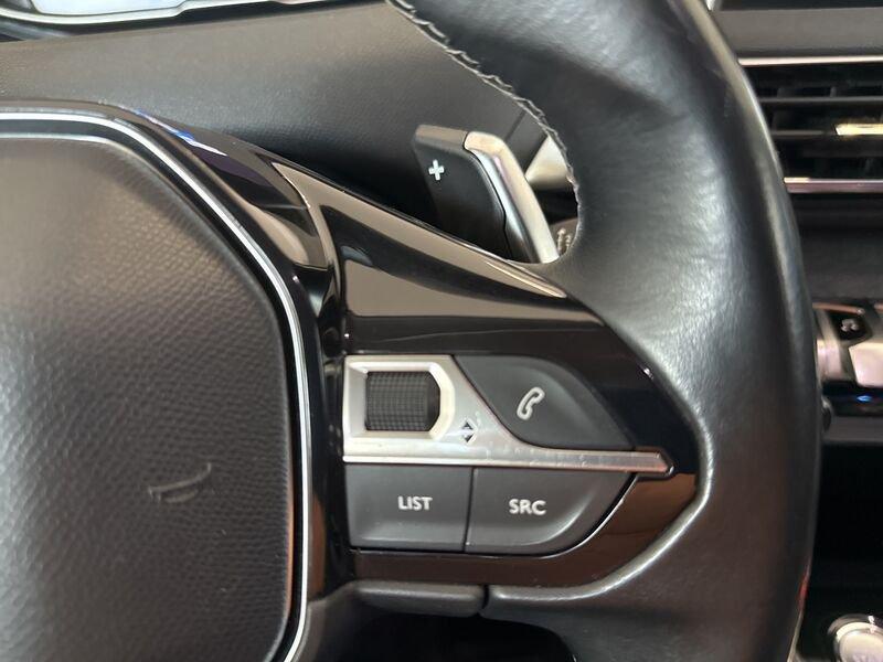 Peugeot 5008 PureTech Turbo 130 EAT8 S&S Allure