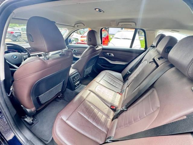 BMW Serie 3 Touring 320d Luxury auto