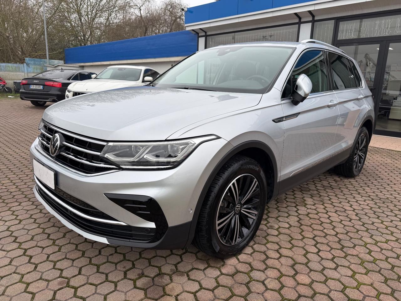 Volkswagen Tiguan 2.0 TDI 200 CV SCR DSG 4MOTION Elegance