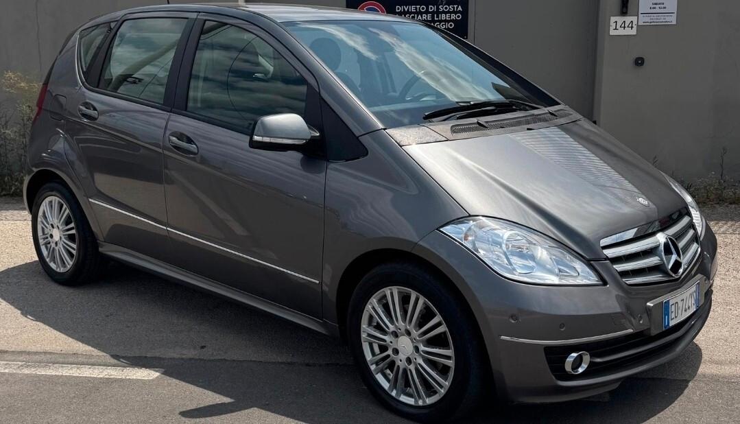 Mercedes-benz A 200 180 CDI AUTOMATIC PREMIUM