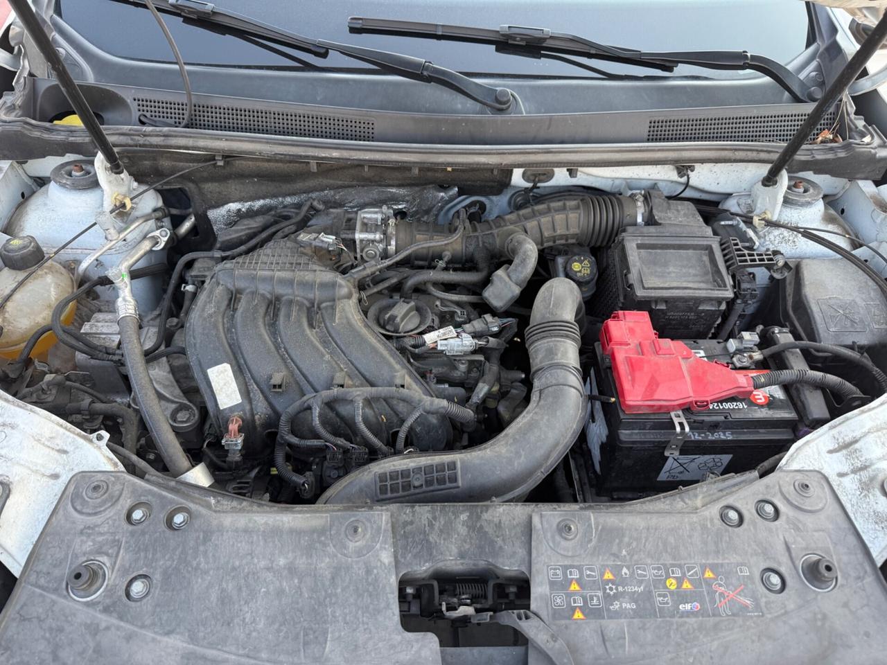 Dacia Duster 1.6 SCe GPL 4x2 Techroad