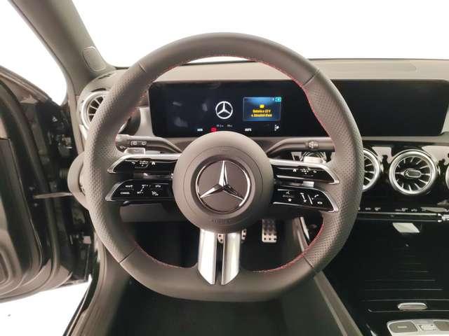 Mercedes-Benz A 180 A 180 d Automatic AMG Line Advanced Plus