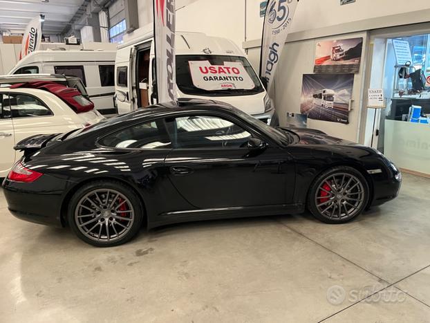 PORSCHE 911 carrera 4S