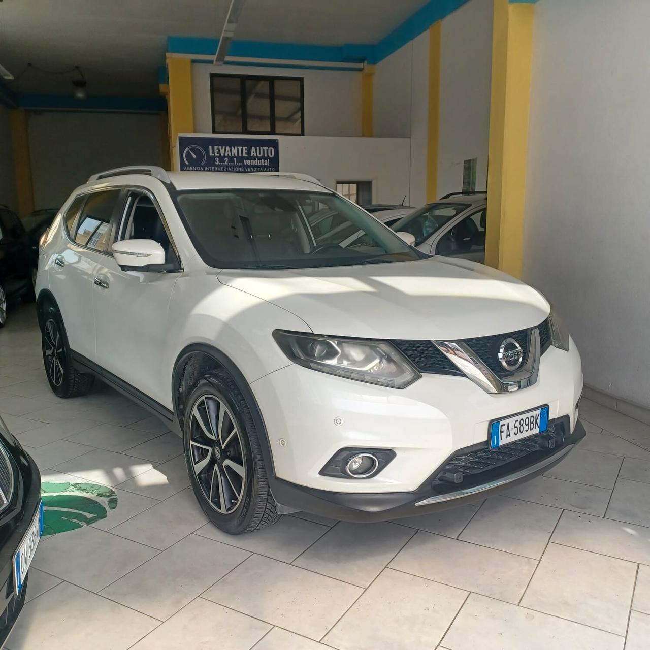 4X4 NISSAN X-TRAIL 1.6 TDI FULL OPTIONAL