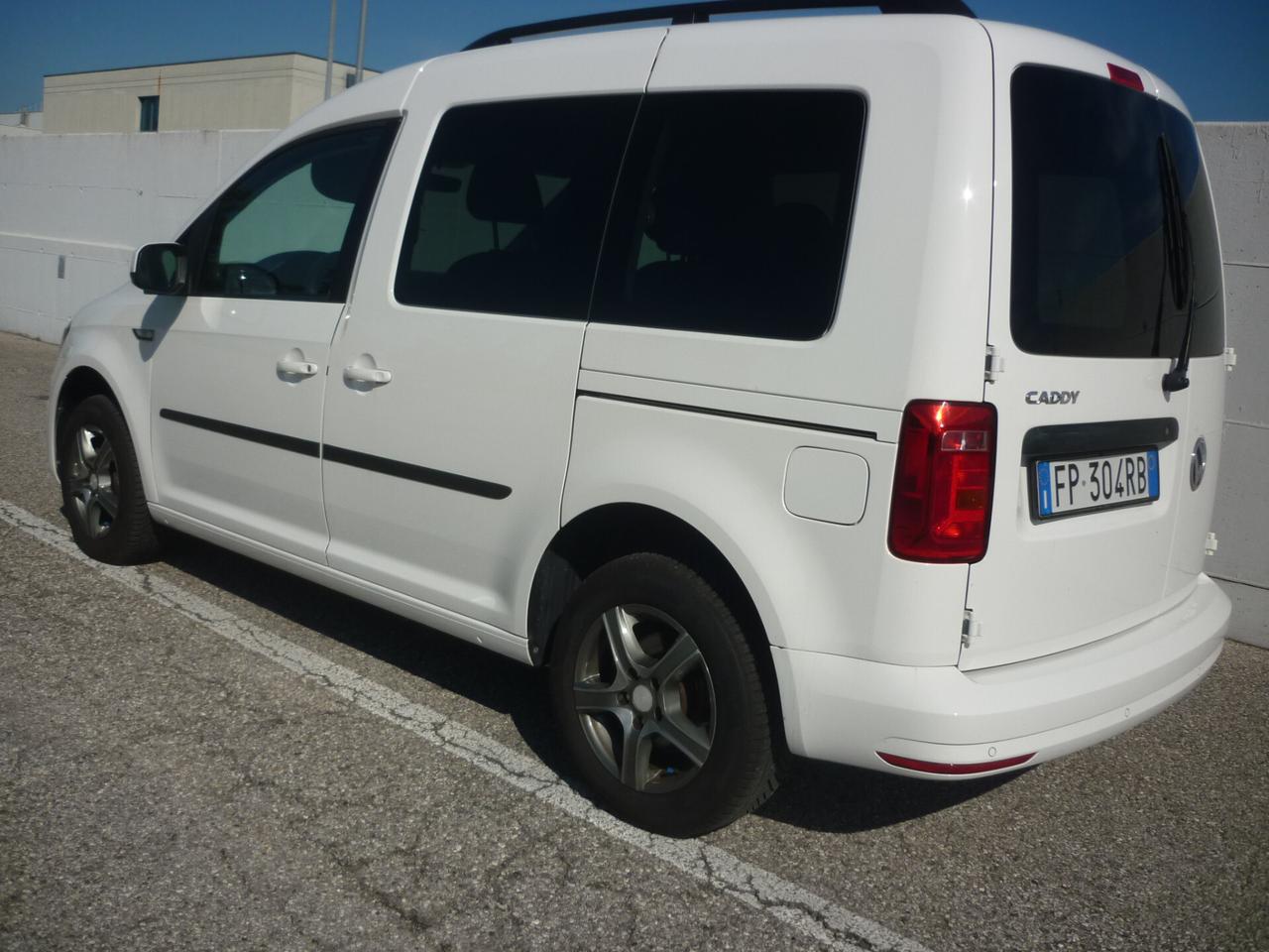 Volkswagen Caddy Pianale Ribassato 2.0 TDI 102 CV DSG Trendline