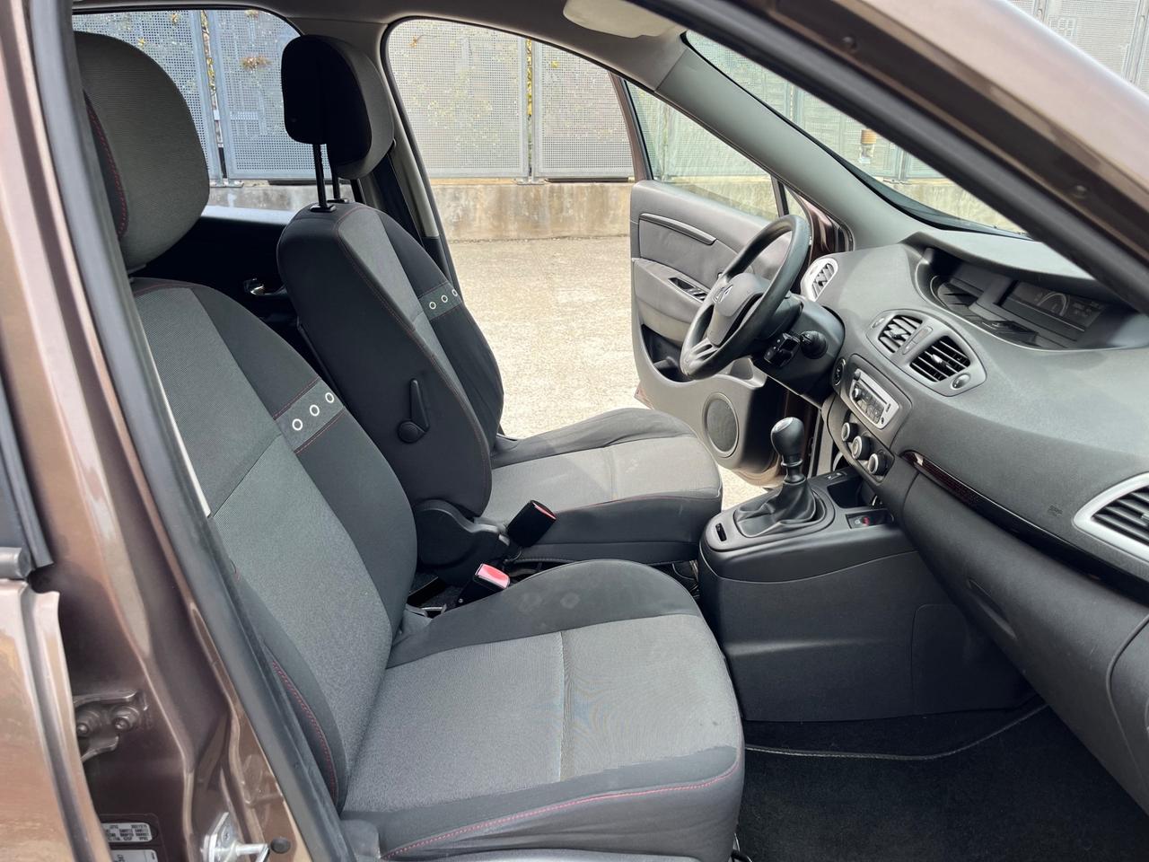 Renault Scenic Scénic 1.5 dCi 110CV Start&Stop Wave N1