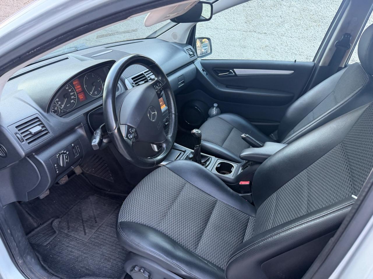 MERCEDES AVANGARDE A180 CDI EURO5 NEOPATNTATI