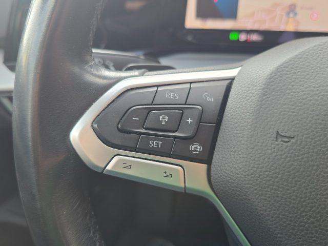 VOLKSWAGEN Golf Variant 2.0 TDI 150CV DSG UniPropiet Navi LED PREZZO REALE