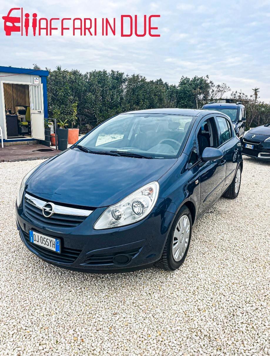 Opel Corsa 1.2 5 porte Cosmo