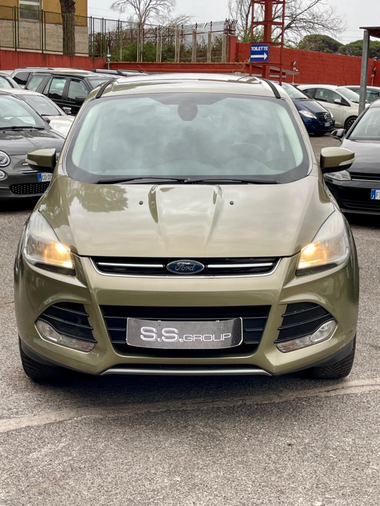 Kuga 2.0 TDCI 150 CV-4WD-unipro-automatica