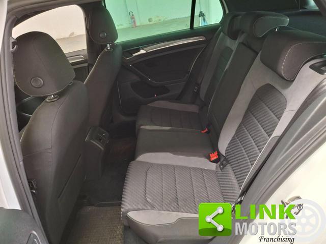 VOLKSWAGEN Golf 1.5 TSI ACT DSG 5p. R-Line GARANZIA INCLUSA