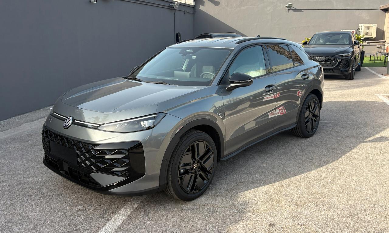 NEW VOLKSWAGEN T-ROC 1.5 eTSI ACT 150 CV DSG R-LINE