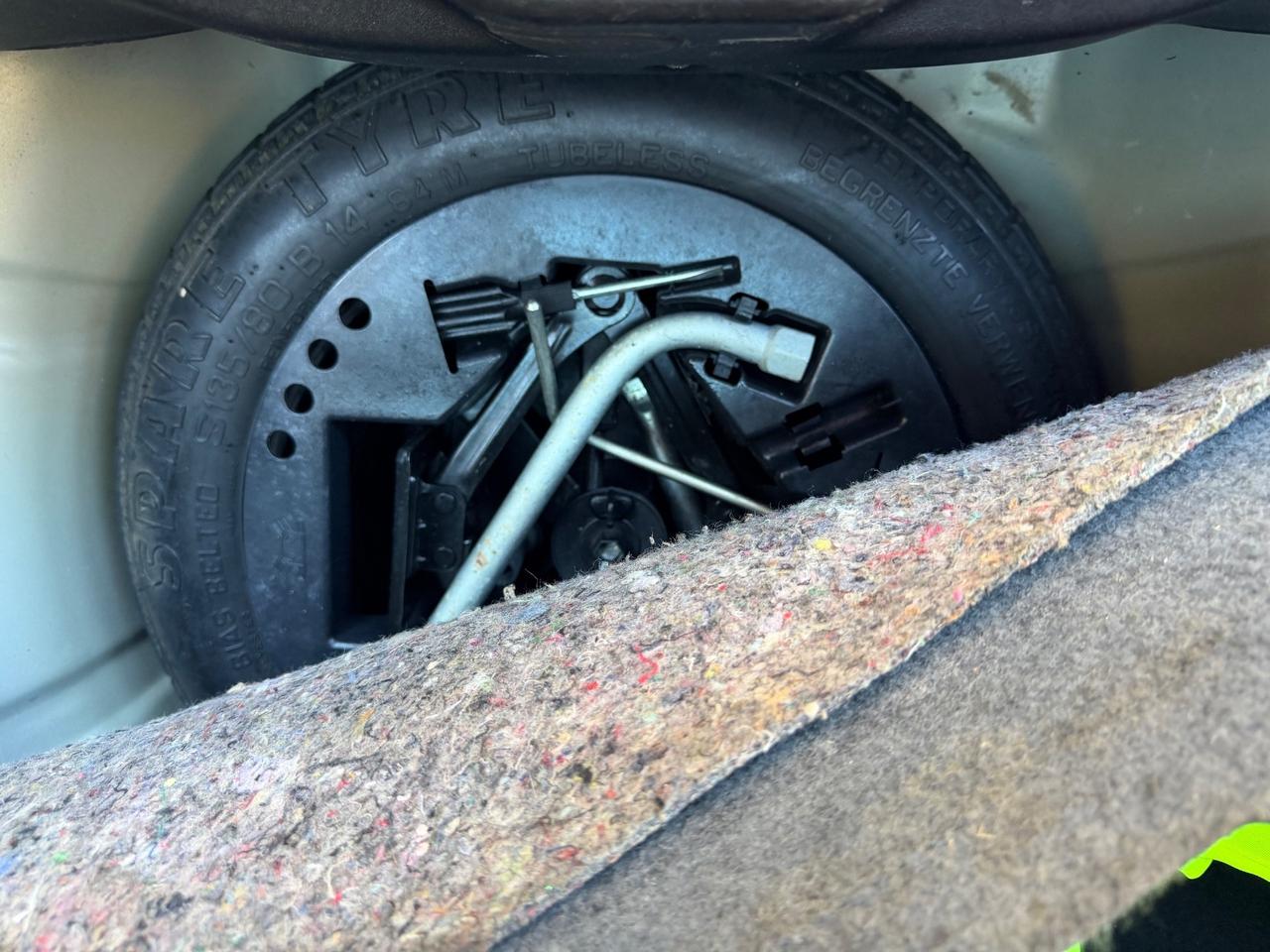 Lancia Ypsilon 1.3 MJT 90 CV Blue&Me