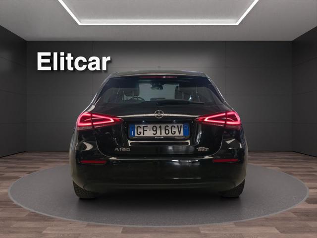 MERCEDES-BENZ A 180 Automatic Business
