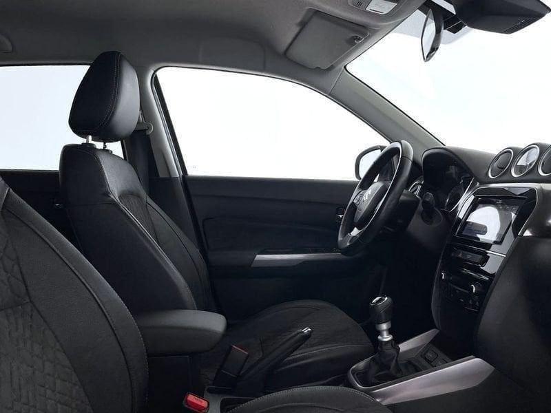 Suzuki Vitara 1.4 Hybrid Top