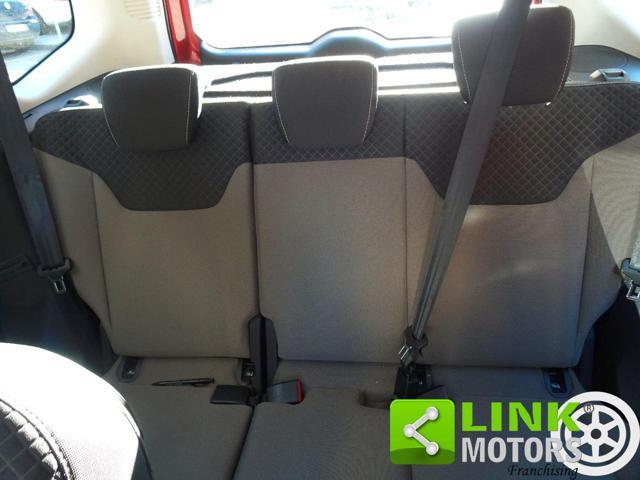 FORD Tourneo Courier 1.0 EcoBoost 100 CV TITANIU -NEOPATENTATI-