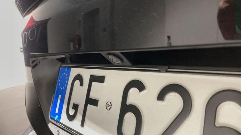 Peugeot 3008 3008 Hybrid 225 e-EAT8 GT