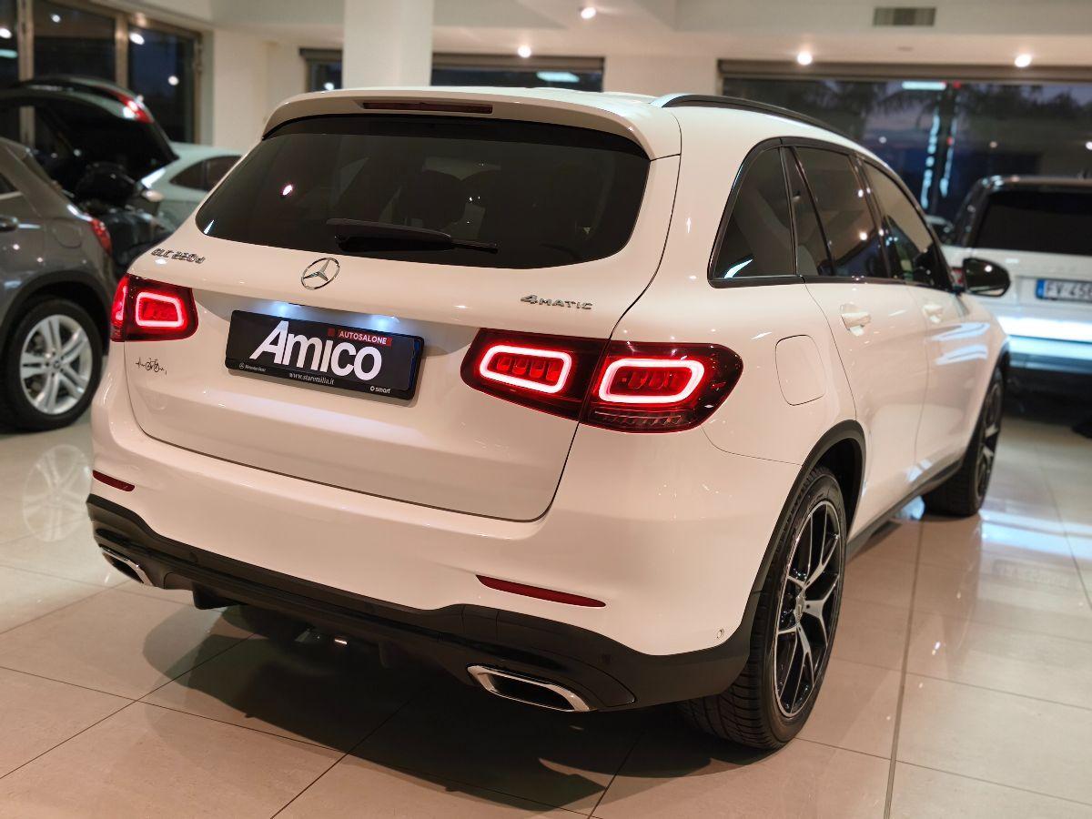 MERCEDES GLC 220 d 4Matic Premium Plus AMG Luci Ambient Gancio