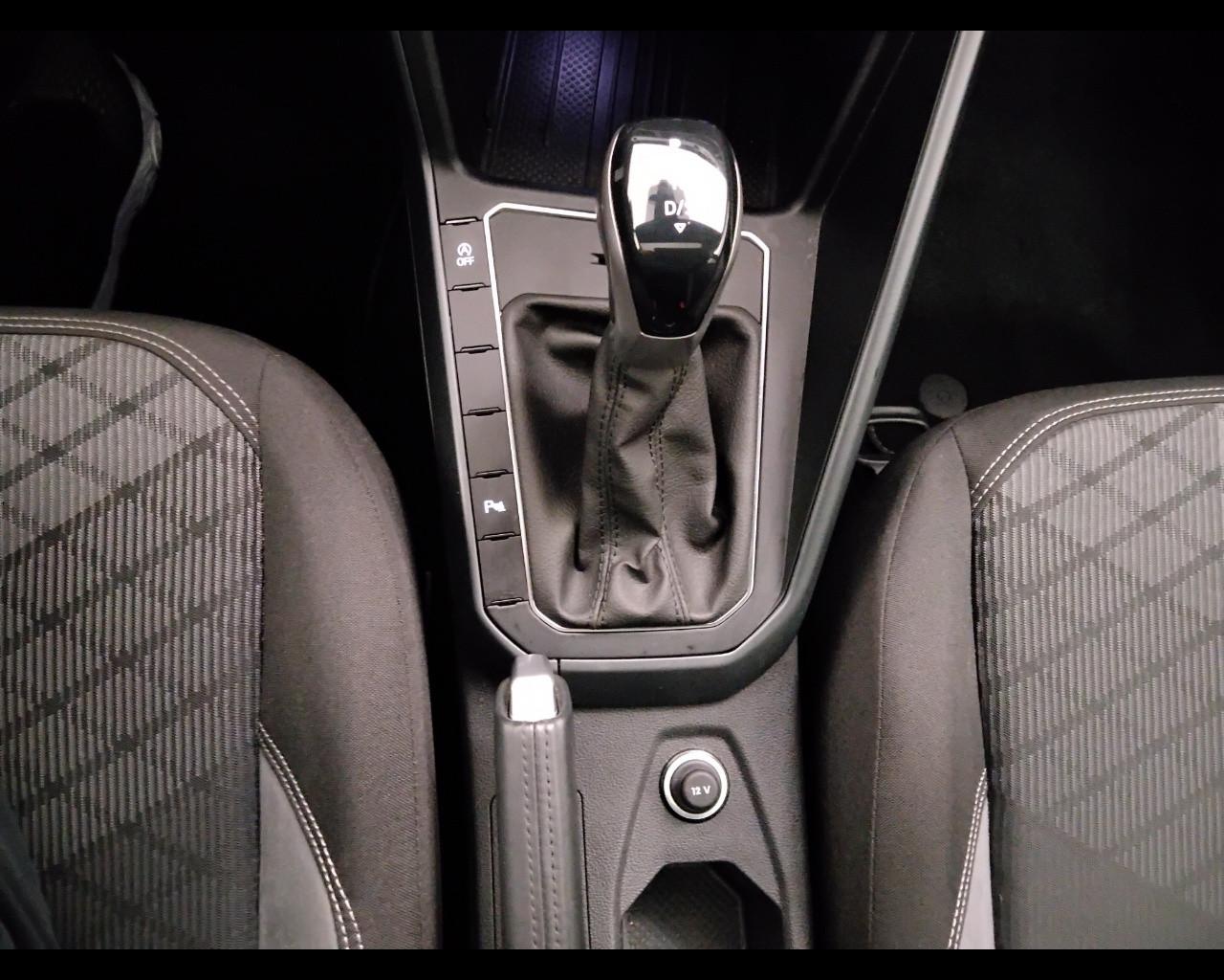 VOLKSWAGEN Taigo - Taigo 1.0 tsi R-Line 115cv dsg