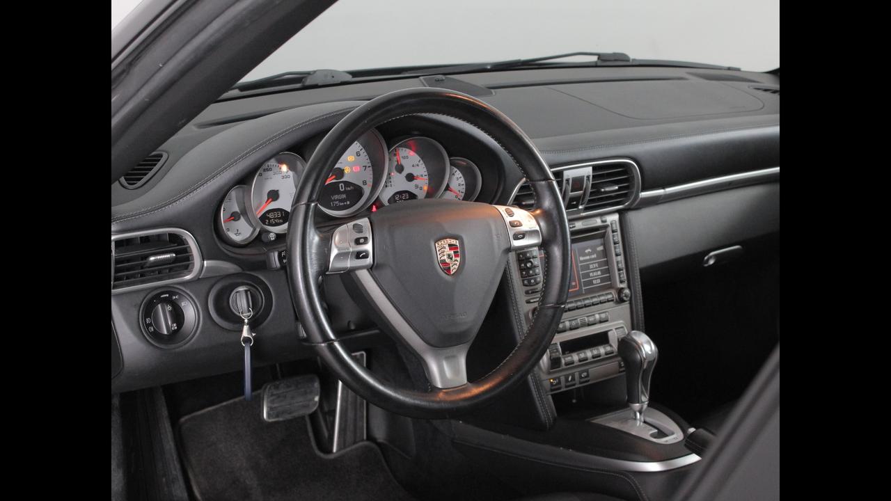 PORSCHE 911 V Carrera 997 - 911 Coupe 3.8 Carrera 4S